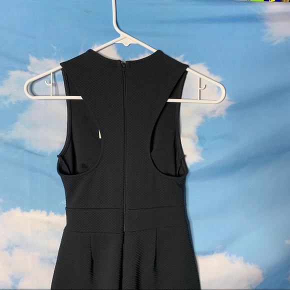 Boohoo- Black Romper size 4 - Picture 7 of 11